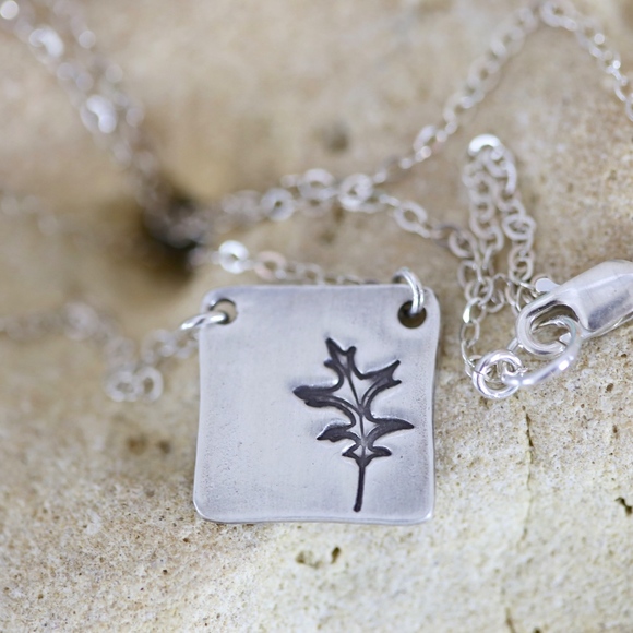 Oak leaf necklace in sterling by Katherine Sheetz - Picture 4 of 8